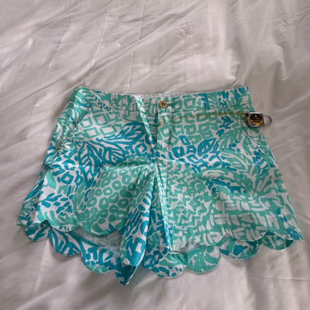 Lilly Pulitzer Stylish Blue and Green Women's Shorts